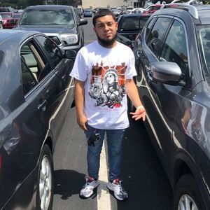 Meet your Posher, Luis